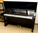 Yamaha U3