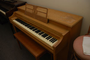 Kimball used piano